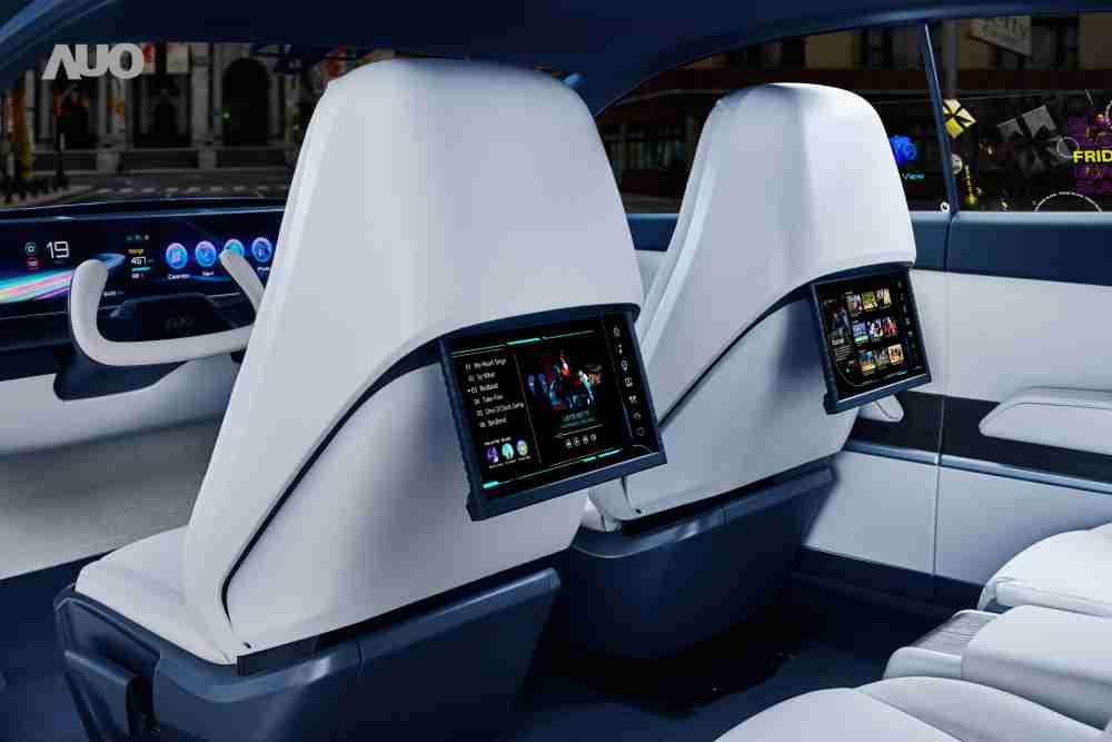 壹号平台将于CES 展示全新Smart Cockpit 2024，，可紧密串连使用者多元需求，，，，并革新座舱内部的应用和设计，，带来身历其境且引人入胜的视觉飨宴，，，满足驾乘人员的全方位体验